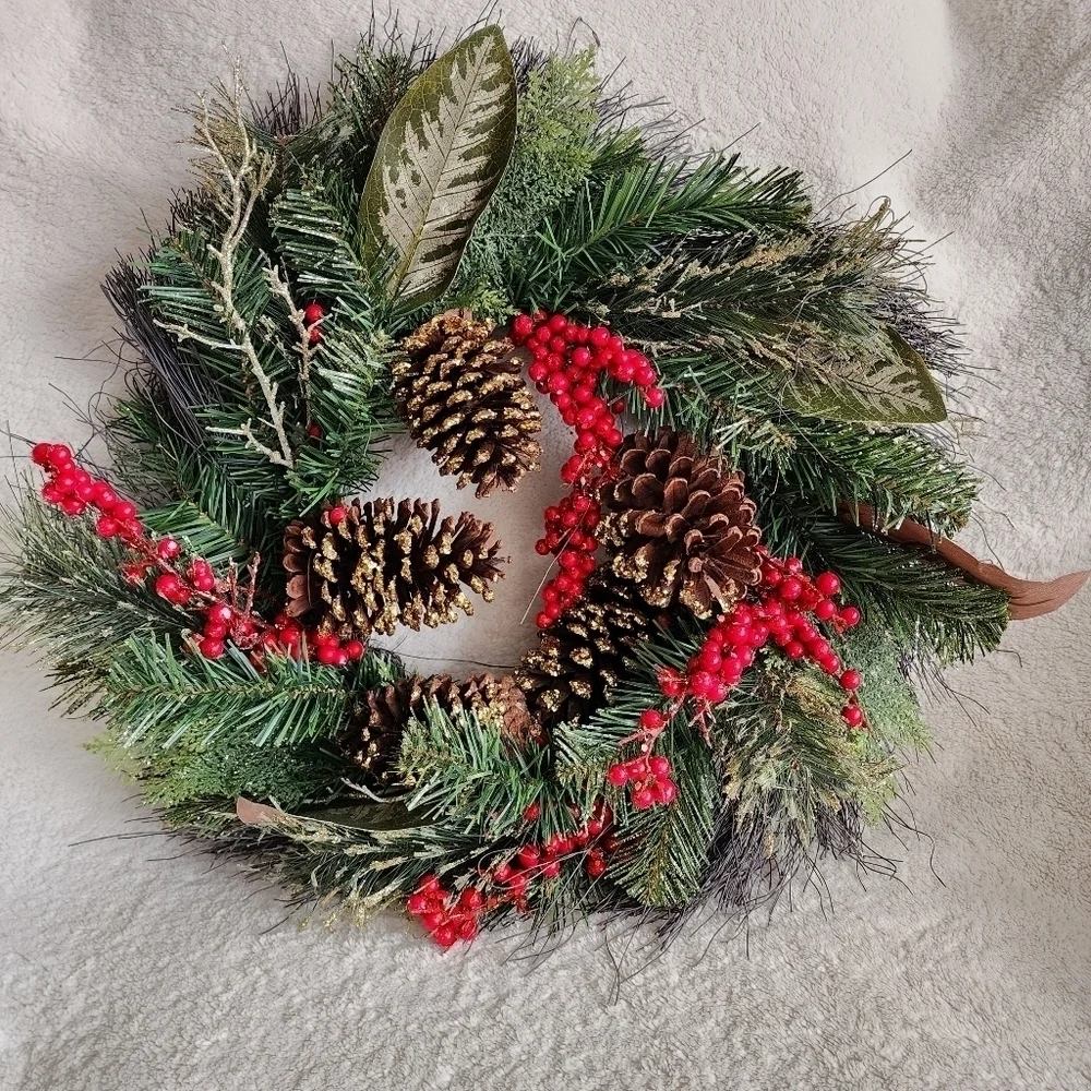 New large 24 in Christmas Wreath with gold pinecone